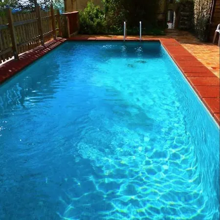 Mountain With Pool Villa